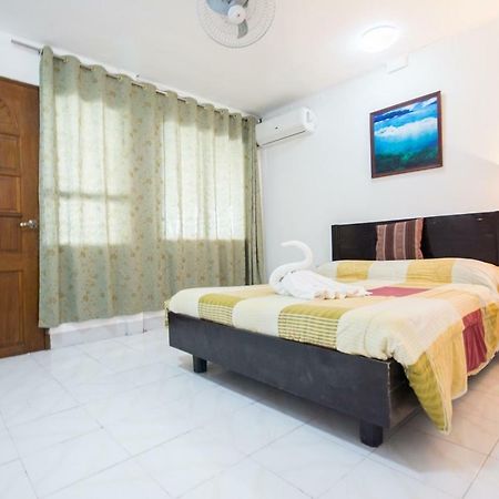 Balabag  Deparis Beach Resort מראה חיצוני תמונה
